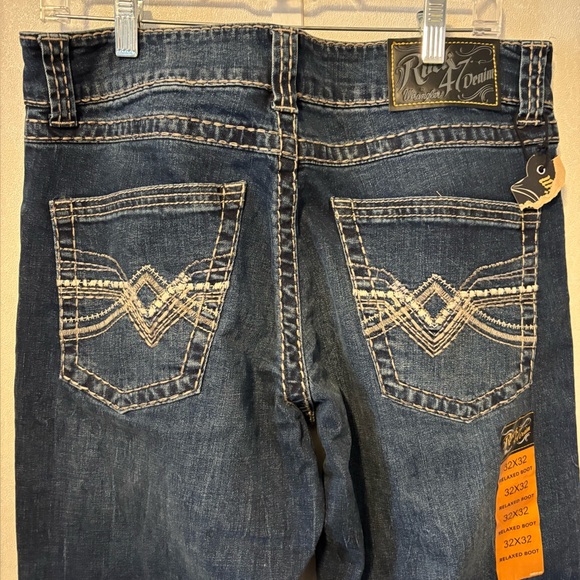 Wrangler | Dark Blue Bootcut Jeans | Size 32 x 32 - Picture 7 of 9